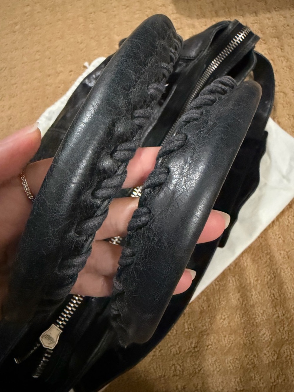 Balenciaga Black Leather Shoulder Bag with Silver Hardware - Picture 4 of 9